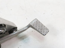 Load image into Gallery viewer, 2002 Yamaha FZ1 FZS1000 Fazer Right Rider Footpeg & Brake Pedal 5LV-27443-01-00 | Mototech271
