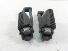 Load image into Gallery viewer, 1999 BMW R1100 GS 259E Passenger Footpeg Foot Peg Set 46712314761 46712314762 | Mototech271