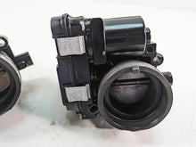 Load image into Gallery viewer, 2016 BMW R1200R K53 Throttle Body Bodies Fuel Injection 13548564959