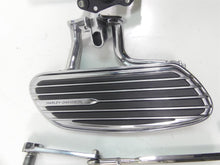 Load image into Gallery viewer, 2009 Harley FLHTCU SE4 CVO E-Glide Floorboard Shifter Brake Pedal Set 51498-09A | Mototech271