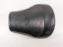 Load image into Gallery viewer, 1997 Kawasaki VN1500 Vulcan Front Rider Seat Saddle - No Tears 53001-1806