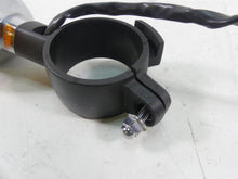 Load image into Gallery viewer, 2004 Kawasaki VN1600 Meanstreak Front Left Turn Signal Blinker 23037-1405 | Mototech271