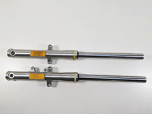 Load image into Gallery viewer, 2006 Honda V-Twin VTX1300 R Straight Showa Front Fork Leg Set 41mm 51400-MEA-671 | Mototech271