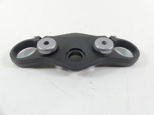 Load image into Gallery viewer, 2020 Triumph Speed Triple RS 1050 Upper Triple Tree Steering Clamp T2042324 | Mototech271