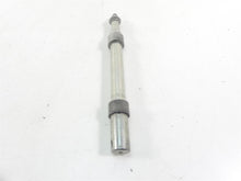 Load image into Gallery viewer, 2007 Harley FLHTCU SE2 CVO Electra Glide Front 1" Axle Wheel Spindle 43364-00 | Mototech271