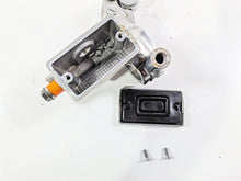 Load image into Gallery viewer, 2006 Suzuki C90 VL1500T Boulevard Front Brake Master Cylinder 5/8 59600-10F40