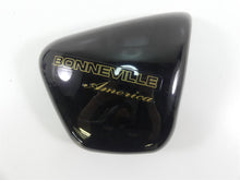 Load image into Gallery viewer, 2002 Triumph Bonneville America Right Side Cover Fairing Cowl T2309400 | Mototech271