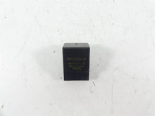 Load image into Gallery viewer, 2008 Yamaha FZ1 Fazer Fuel Gas Petrol Pump Relay -Tested 5VK-81950-40