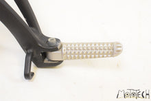 Load image into Gallery viewer, 2012 Yamaha YZFR6 YZF R6 Rear Passenger Footpeg Foot Peg SET 2C0-2742L-10-00 | Mototech271
