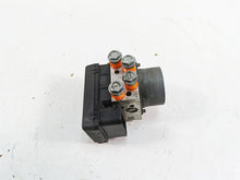 Load image into Gallery viewer, 2015 Harley FXDL Dyna Low Rider Abs Brake Pump Unit Module 48341-12 | Mototech271