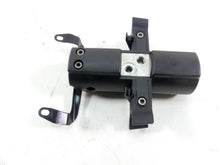 Load image into Gallery viewer, 2017 Harley Softail FXSB Breakout Front Abs Pump Module Unit 41100037A | Mototech271