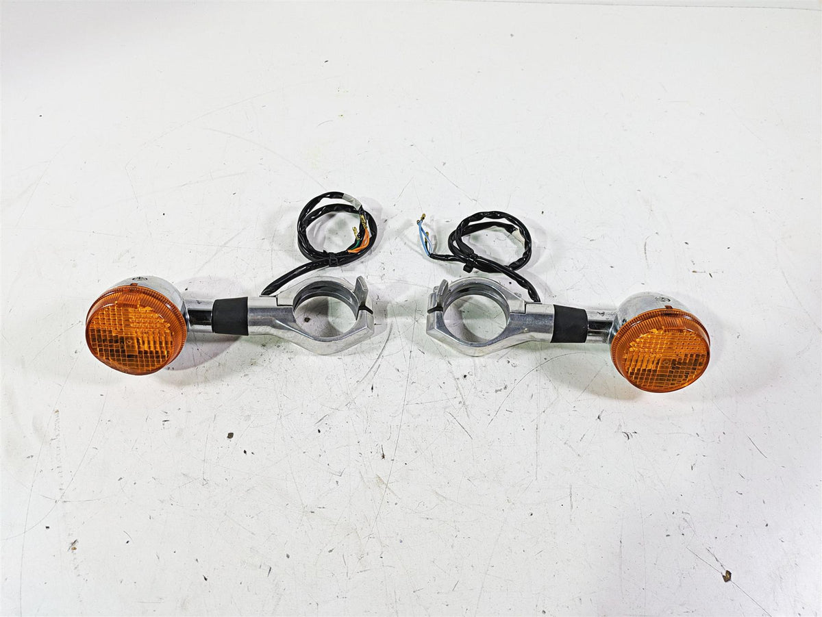 2002 Honda Vtx1800 Retro Front Blinker & Clamp Set 33400-mbh-673 33450 