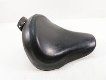 Load image into Gallery viewer, 2006 Harley FLSTI Softail Heritage Oem Rider Driver Seat Saddle 51203-06 | Mototech271