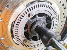 Load image into Gallery viewer, 2012 Triumph Tiger 800XC ABS Straight 17x4.25 Rear Wheel Spoke Rim T2014400