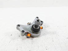 Load image into Gallery viewer, 2007 BMW R1200RT K26 Showa Lower Triple Tree & Ball Joint 31428520146 | Mototech271