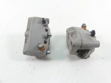 Load image into Gallery viewer, 2005 Harley Touring CVO FLHTC SE Electra Glide Front Brake Caliper Set 44381-99 | Mototech271