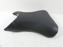 Load image into Gallery viewer, 2001 Kawasaki ZX600J2 ZX6R Ninja Front Rider Driver Saddle Seat 53001-1871
