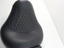 Load image into Gallery viewer, 2022 Harley Softail FXBBS Street Bob Nice Hammock Touring Seat Saddle 52000290 | Mototech271