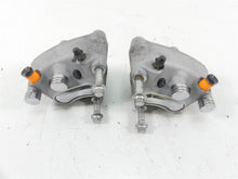 Load image into Gallery viewer, 2005 Harley Touring CVO FLHTCSE Electra Glide Front Brake Caliper Set 44382-99C
