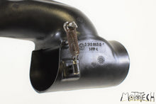 Load image into Gallery viewer, 1996 BMW R1100RT R1100 259T AC Air Inlet Duct Tube Ram SET 46632313847 | Mototech271