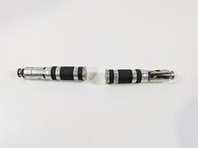 Load image into Gallery viewer, 2002 Indian Spirit Deluxe Rear Passenger Footpeg Foot Peg Rest Set 41-060