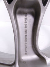 Load image into Gallery viewer, 1995 BMW R1100RS 259S Nice Rear Wheel Rim 18x4.5 Straight 36312311275 | Mototech271