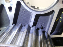 Load image into Gallery viewer, 2004 Harley Softail FLSTFI Fat Boy 5-Speed Transmission Gear Box - 31K 33007-04 | Mototech271