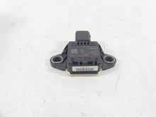 Load image into Gallery viewer, 2016 BMW R1200RS K54  Bosch Speed Sensor Module 61358546524 | Mototech271