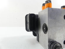Load image into Gallery viewer, 2009 Harley FLHTCU SE4 CVO E-Glide Abs Brake Pump Pressure Module Unit 40601-08A | Mototech271