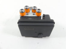 Load image into Gallery viewer, 2017 BMW RnineT Racer K32 Abs Brake Pump Pressure Unit Module 8567777