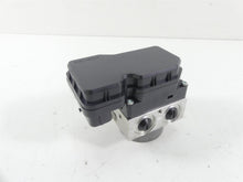 Load image into Gallery viewer, 2013 Yamaha VMX17 V-Max 1700 Abs Brake Pump Pressure Module 2S3-85930-10-00 | Mototech271