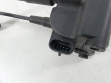 Load image into Gallery viewer, 2004 Harley Softail FLSTFI Fat Boy Delphi Ignition Coils + Chrome Cover 31743-01