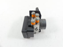 Load image into Gallery viewer, 2015 Harley FLD Dyna Switchback Abs Brake Pump Module 48340-12 | Mototech271