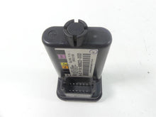 Load image into Gallery viewer, 2006 Harley Touring FLHTCUI Electra Glide Tssm Turn Signal Module Fob 68922-00 | Mototech271