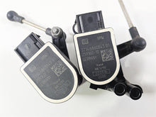 Load image into Gallery viewer, 2016 BMW R1200RT RT RTW K52 Bike Height Level Sensor Set 37146860843 37146870000