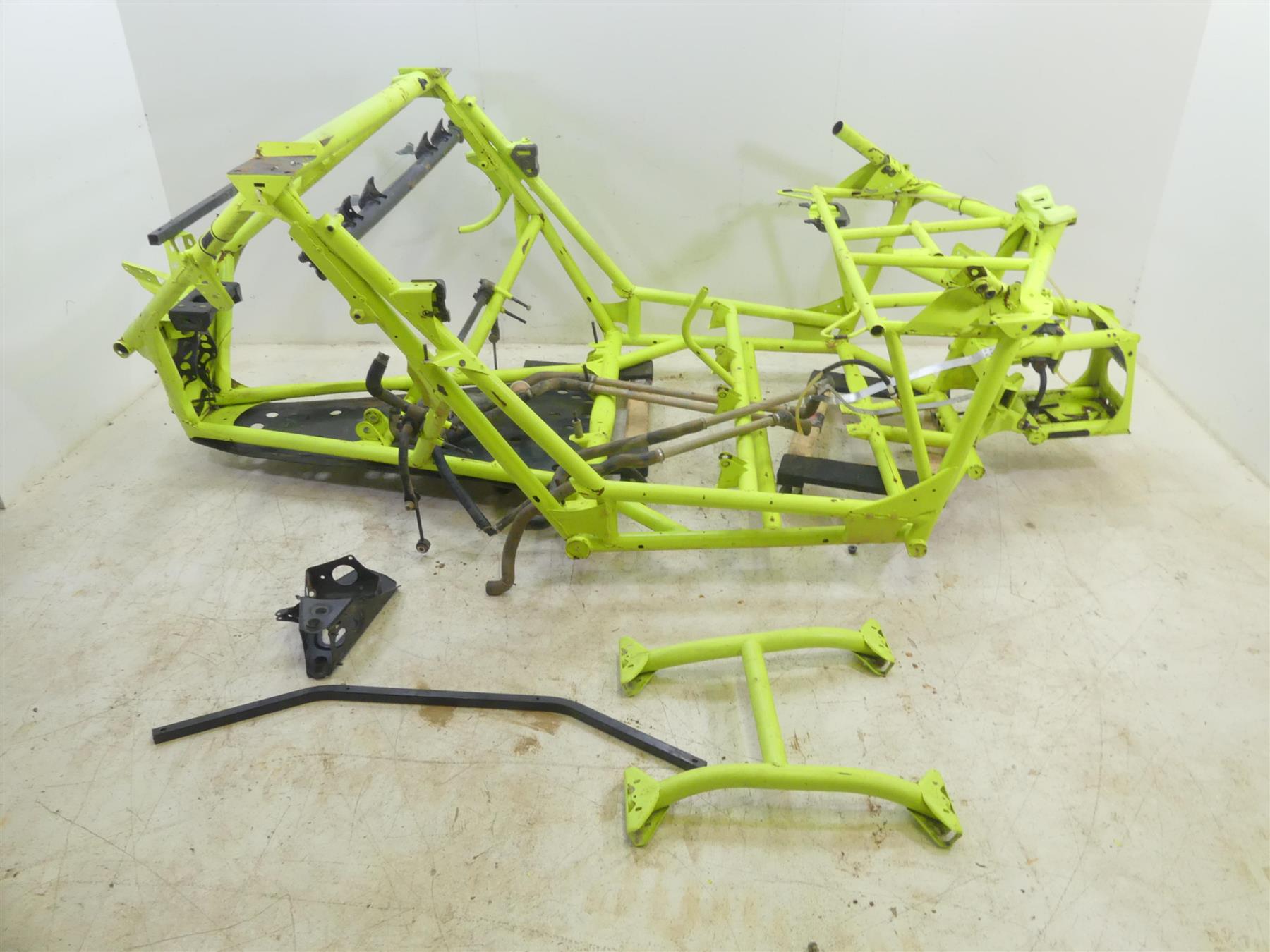 2020 Can Am Maverick X3 XMR Turbo RR Main Frame Manta Green