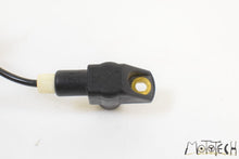 Load image into Gallery viewer, 2015 BMW R nineT nine T K21 Crankshaft Crank Shaft Position Sensor 12727674201 | Mototech271