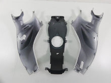 Load image into Gallery viewer, 2017 BMW R1200RT K52 Left Right Tank Cover Fairing Set Alpinweiss 46638533563