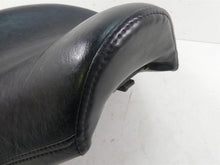 Load image into Gallery viewer, 2002 Yamaha XVS1100 V-Star Front Rider Driver Seat Saddle - Nice 5KS-24710-00-00 | Mototech271