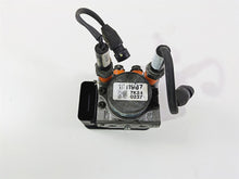 Load image into Gallery viewer, 2018 Indian Springfield Dark Horse Abs Brake Pump Pressure Module 2204981