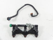 Load image into Gallery viewer, 2015 Yamaha MT09 FZ09 Fuel Injection Injector Rail 1RC-13930-00-00 | Mototech271