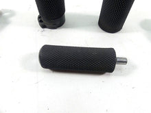 Load image into Gallery viewer, 2011 Harley Softail FXS Blackline Arlen Ness Fusion Foot Peg Grip Set 55-0038 | Mototech271