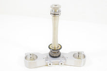 Load image into Gallery viewer, 2009 Yamaha XV1700 PC Road Star Warrior Lower Triple Tree Yoke 5PX-23340-00-00 | Mototech271