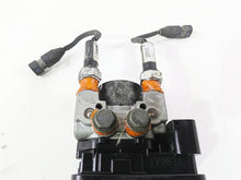 Load image into Gallery viewer, 2017 Indian Chieftain Limited Abs Brake Pump Control Unit Module 2204981