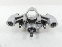 Load image into Gallery viewer, 2017 BMW R1200RT K52 Upper  Triple Tree Handlebar Mount 32718520053 | Mototech271