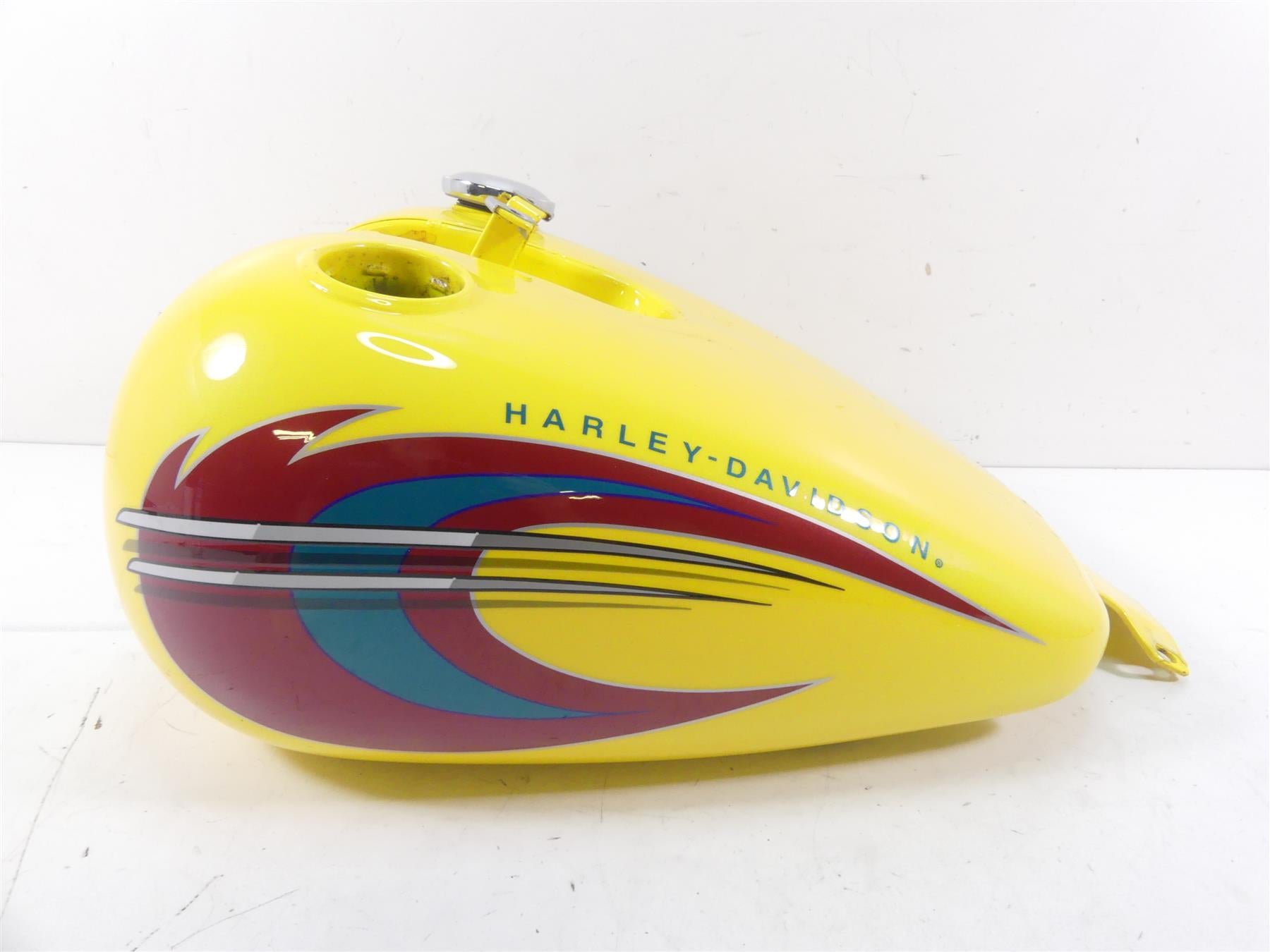 ハーレー CVO FXR4 タンク 2000 Harley Dyna FXR4 CVO Super Glide Fuel Gas Petrol Tank - No