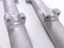 Load image into Gallery viewer, 2008 BMW R1200R K27 Straight Showa Front Fork Damper Leg Set 7685909 7685910 | Mototech271