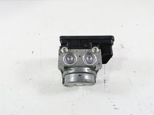 Load image into Gallery viewer, 2016 BMW R1200GS GSW K50 Abs Brake Pump Module 8561704 | Mototech271