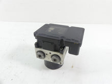 Load image into Gallery viewer, 2011 BMW R1200GS K255 Adv Abs Brake Pump Pressure Module 34517715109