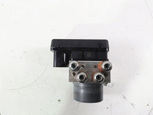 Load image into Gallery viewer, 2015 BMW R nineT K21 Abs Brake Pump Module Pressure Unit 34518546851 | Mototech271
